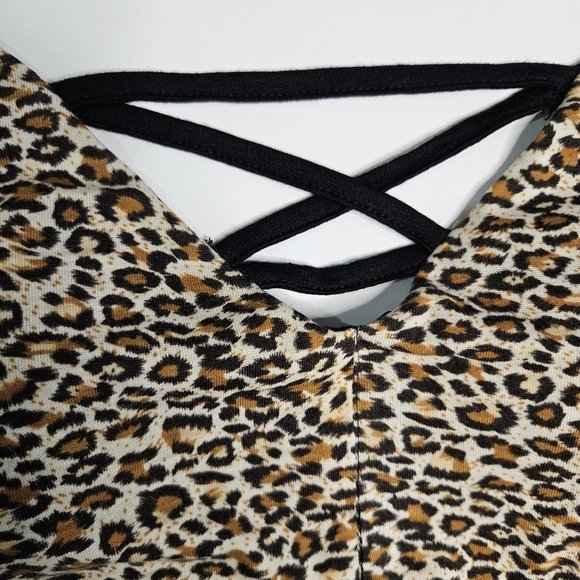 Women's Doe & Rae Criss Cross Leopard Print Bralette Size Small-NEW - Picture 3 of 8